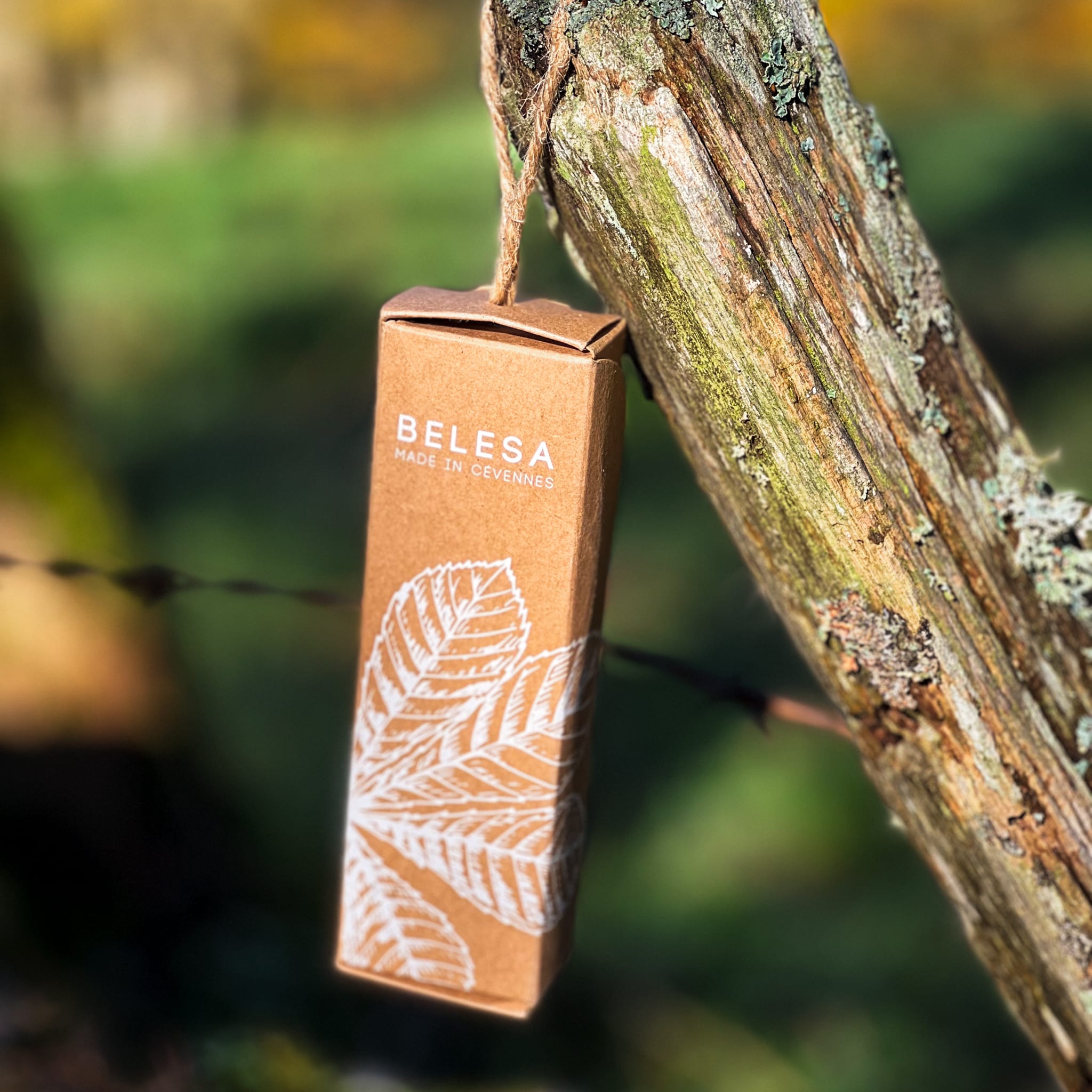 Coffret à suspendre Crème Universelle